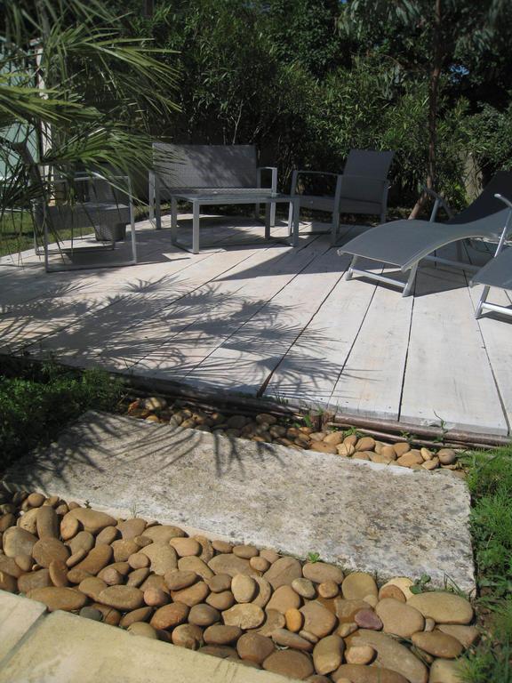 Le Clos Olives Comps  Zimmer foto